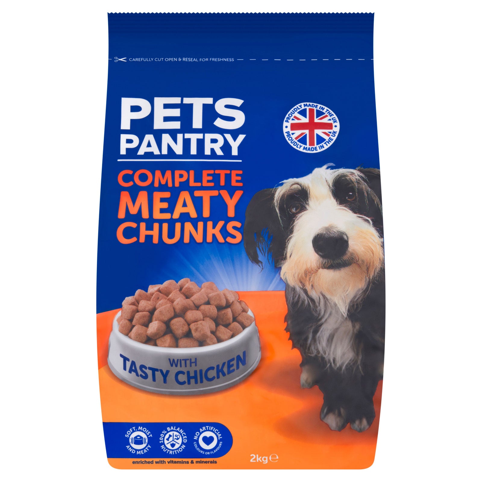 Pets Pantry Complete Meaty Chunk Chicken 2Kg