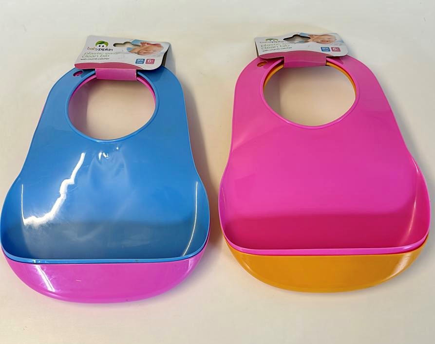 BabyPipkin Plastic Easy Clean Bib With Crum Catcher | High Quality Tissue Product Online - Product Image